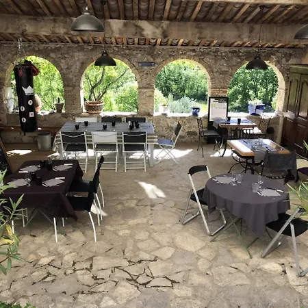 Hameau De La Savouillane *