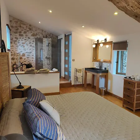 Guest house Hameau De La Savouillane 3*